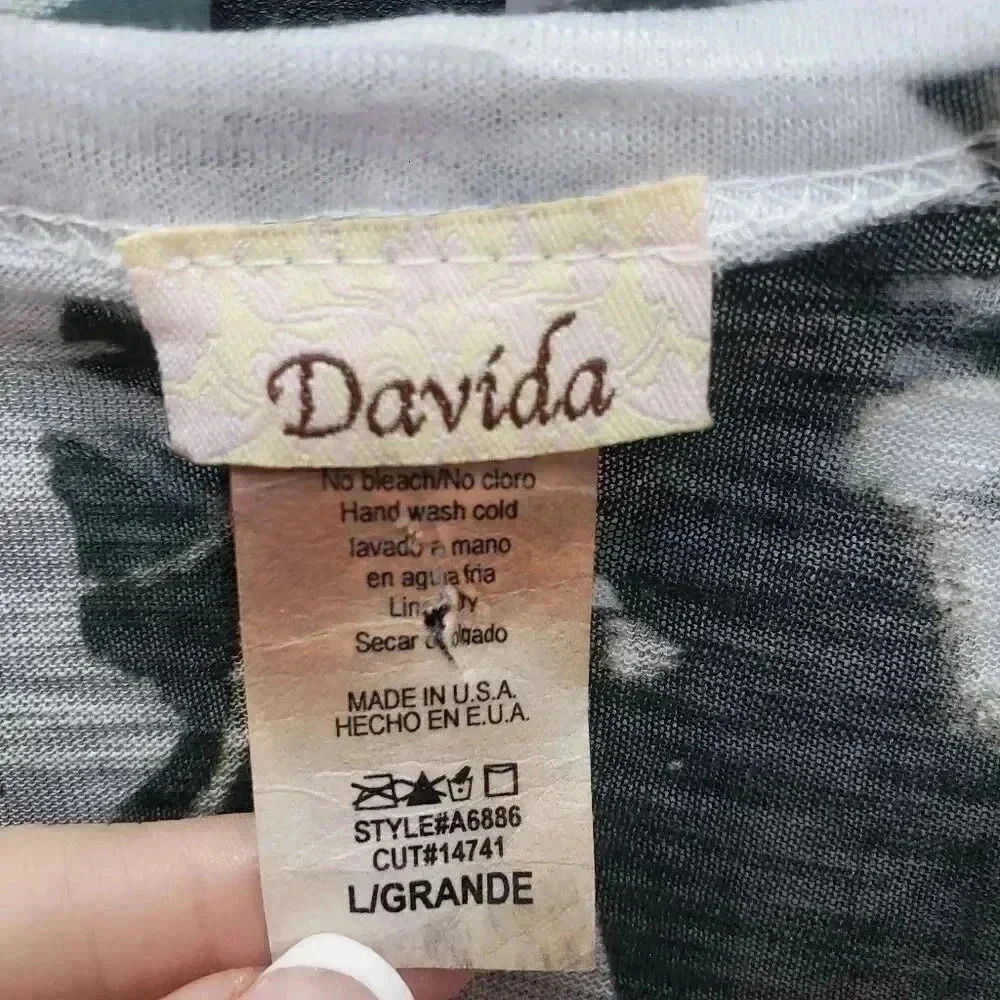 Davida Face Print Top - Picture 3 of 4